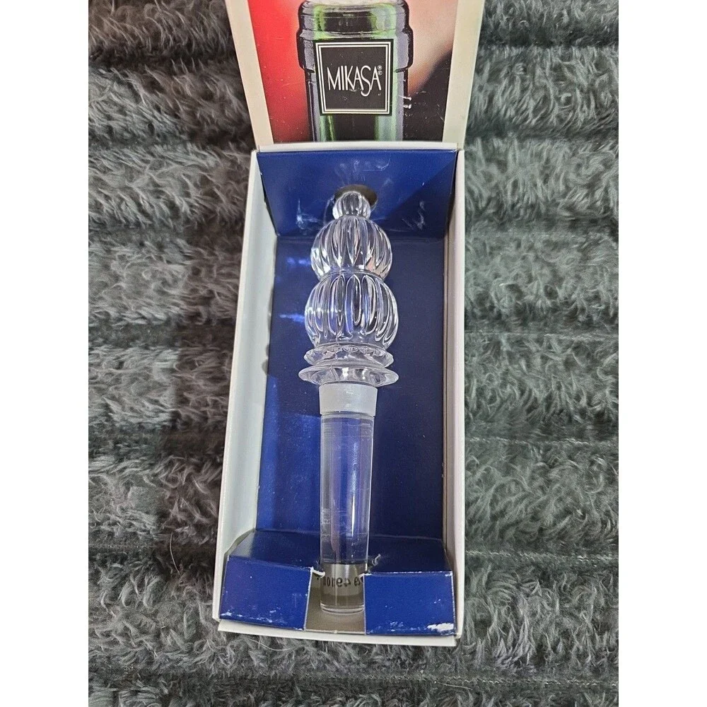 Vintage Mikasa Monterey Austrian Crystal Wine Bottle Stopper Decanter Top T8173